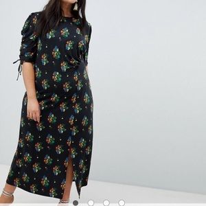 ASOS DESIGN Curve floral maxi dress with split NWT